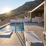 Voya Sifnos Mindful Bed & Breakfast